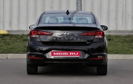 Hyundai Elantra VI рестайлинг, 2020 год, 1 600 000 рублей, 2 фотография