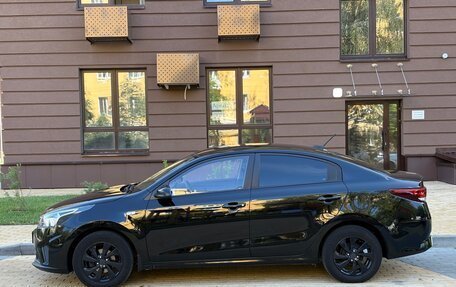 KIA Rio IV, 2021 год, 1 799 000 рублей, 4 фотография