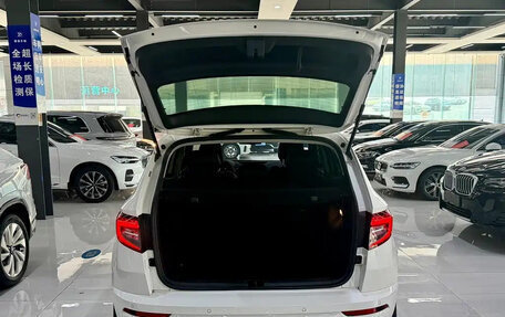 Skoda Karoq I, 2023 год, 2 300 000 рублей, 14 фотография