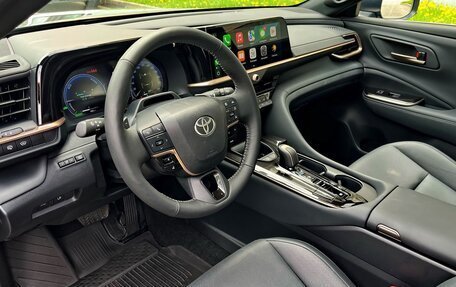 Toyota Crown, 2024 год, 9 200 000 рублей, 2 фотография