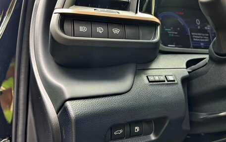 Toyota Crown, 2024 год, 9 200 000 рублей, 6 фотография