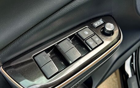 Toyota Crown, 2024 год, 9 200 000 рублей, 8 фотография