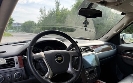 Chevrolet Tahoe III, 2011 год, 2 100 000 рублей, 6 фотография