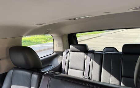 Chevrolet Tahoe III, 2011 год, 2 100 000 рублей, 10 фотография