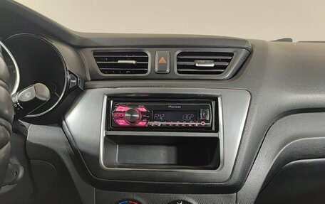 KIA Rio III рестайлинг, 2011 год, 670 000 рублей, 18 фотография