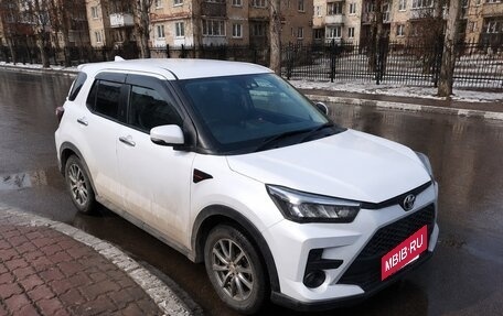 Toyota Raize I, 2020 год, 1 450 000 рублей, 2 фотография