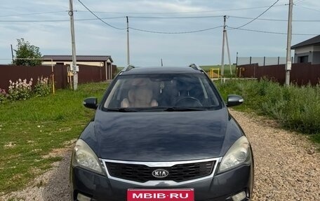 KIA cee'd I рестайлинг, 2010 год, 665 000 рублей, 1 фотография