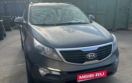 KIA Sportage III, 2011 год, 850 000 рублей, 1 фотография