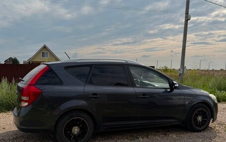 KIA cee'd I рестайлинг, 2010 год, 665 000 рублей, 2 фотография