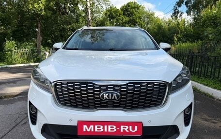 KIA Sorento III Prime рестайлинг, 2019 год, 2 100 000 рублей, 2 фотография