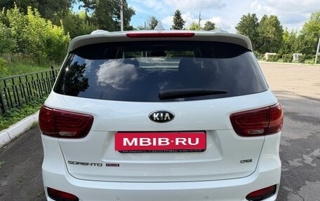 KIA Sorento III Prime рестайлинг, 2019 год, 2 100 000 рублей, 5 фотография