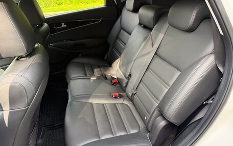 KIA Sorento III Prime рестайлинг, 2019 год, 2 100 000 рублей, 13 фотография
