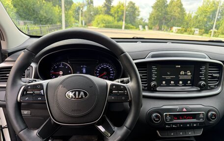 KIA Sorento III Prime рестайлинг, 2019 год, 2 100 000 рублей, 16 фотография
