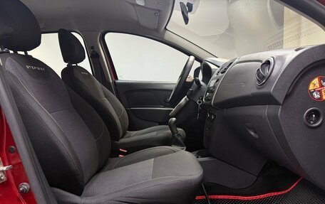 Renault Sandero II рестайлинг, 2019 год, 1 200 000 рублей, 19 фотография