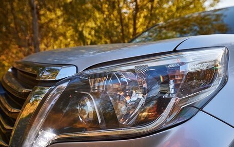 Toyota Land Cruiser Prado 150 рестайлинг 2, 2010 год, 2 600 000 рублей, 8 фотография