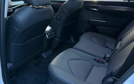 Toyota Highlander, 2026 год, 5 395 000 рублей, 27 фотография