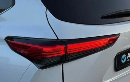 Toyota Highlander, 2026 год, 5 395 000 рублей, 35 фотография