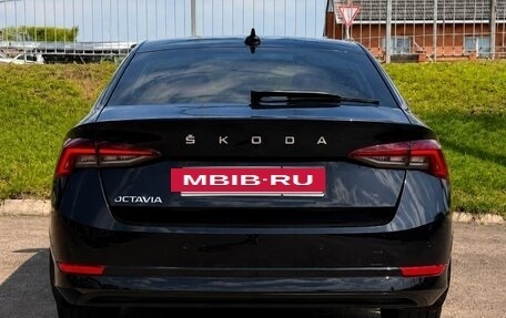 Skoda Octavia IV, 2021 год, 2 240 000 рублей, 4 фотография