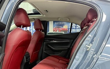 Mazda 3, 2023 год, 1 689 000 рублей, 11 фотография