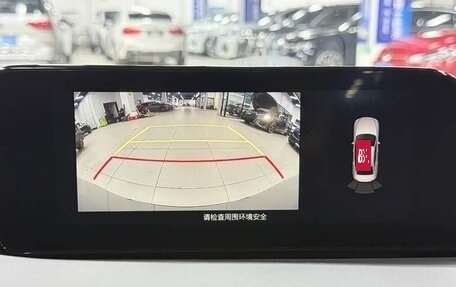 Mazda 3, 2023 год, 1 689 000 рублей, 15 фотография