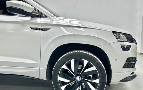 Skoda Karoq I, 2022 год, 2 016 000 рублей, 10 фотография