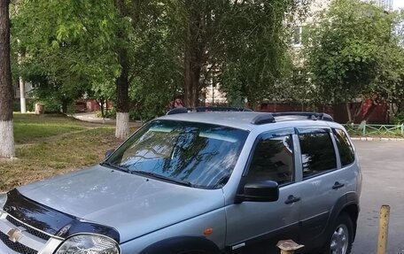 Chevrolet Niva I рестайлинг, 2011 год, 465 000 рублей, 2 фотография