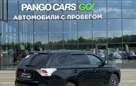Mitsubishi Outlander III рестайлинг 3, 2013 год, 1 230 000 рублей, 4 фотография