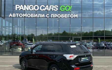 Mitsubishi Outlander III рестайлинг 3, 2013 год, 1 230 000 рублей, 6 фотография