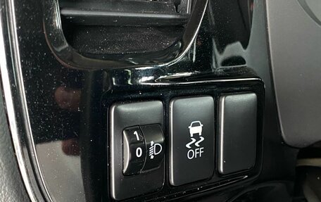 Mitsubishi Outlander III рестайлинг 3, 2013 год, 1 230 000 рублей, 22 фотография