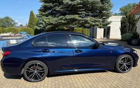 BMW 3 серия, 2023 год, 2 600 000 рублей, 4 фотография