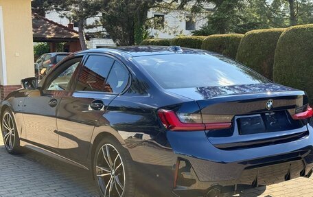 BMW 3 серия, 2023 год, 2 600 000 рублей, 7 фотография