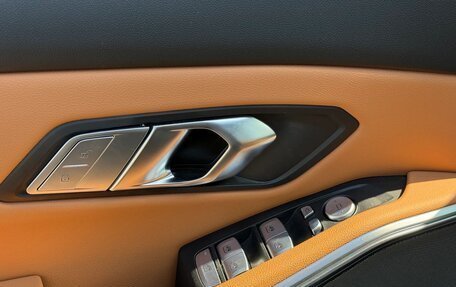 BMW 3 серия, 2023 год, 2 600 000 рублей, 11 фотография