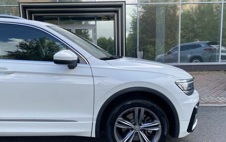 Volkswagen Tiguan II, 2020 год, 3 199 000 рублей, 9 фотография