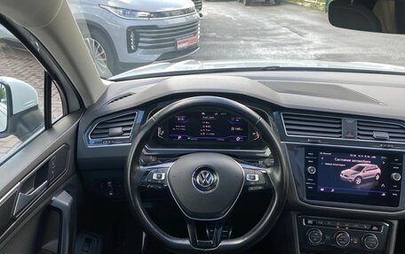 Volkswagen Tiguan II, 2020 год, 3 199 000 рублей, 22 фотография
