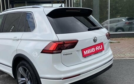 Volkswagen Tiguan II, 2020 год, 3 199 000 рублей, 15 фотография