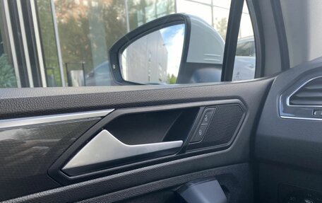 Volkswagen Tiguan II, 2020 год, 3 199 000 рублей, 24 фотография