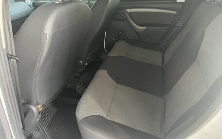 Renault Duster I рестайлинг, 2017 год, 1 335 000 рублей, 15 фотография