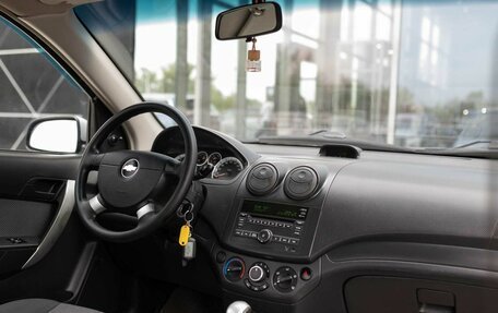 Chevrolet Aveo III, 2010 год, 550 000 рублей, 10 фотография