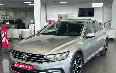 Volkswagen Passat B8 рестайлинг, 2020 год, 2 545 000 рублей, 5 фотография