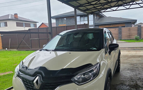 Renault Kaptur I рестайлинг, 2019 год, 1 680 000 рублей, 1 фотография