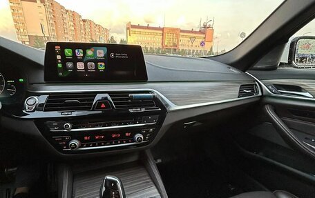BMW 5 серия, 2018 год, 3 990 000 рублей, 12 фотография
