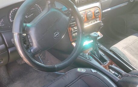 Opel Omega B, 1998 год, 300 000 рублей, 10 фотография