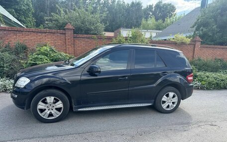 Mercedes-Benz M-Класс, 2010 год, 1 241 000 рублей, 3 фотография