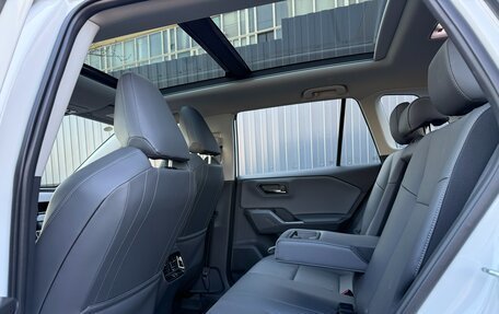 Toyota RAV4, 2026 год, 4 150 000 рублей, 15 фотография