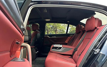 BMW 5 серия, 2023 год, 4 540 000 рублей, 12 фотография