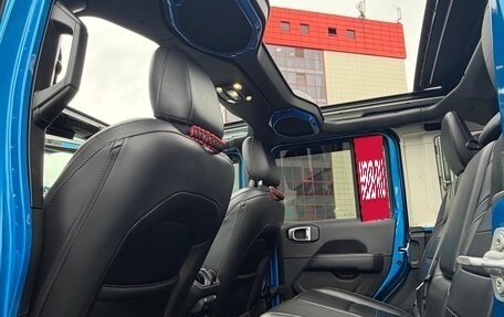 Jeep Wrangler, 2022 год, 4 350 000 рублей, 19 фотография