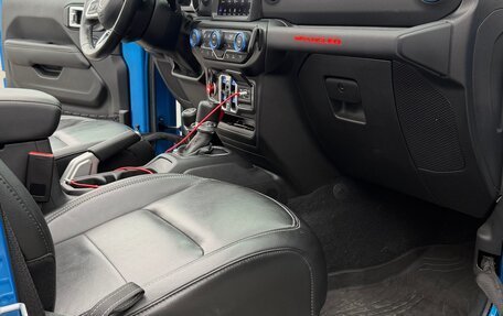 Jeep Wrangler, 2022 год, 4 350 000 рублей, 23 фотография