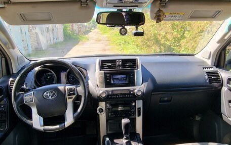 Toyota Land Cruiser Prado 150 рестайлинг 2, 2013 год, 3 100 000 рублей, 9 фотография