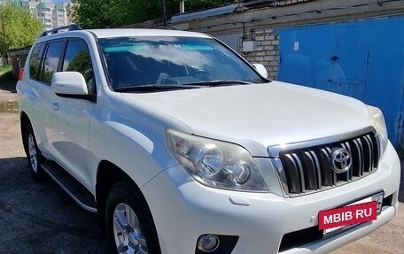 Toyota Land Cruiser Prado 150 рестайлинг 2, 2013 год, 3 100 000 рублей, 6 фотография