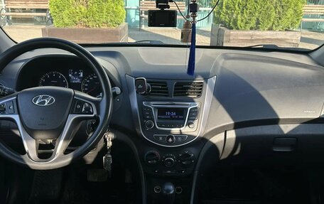 Hyundai Solaris II рестайлинг, 2014 год, 845 000 рублей, 7 фотография